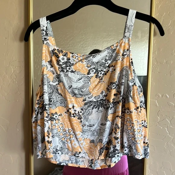 Womens Modcloth Cotton Blend Printed Crop Top Size L Good Condition - Picture 1 of 6